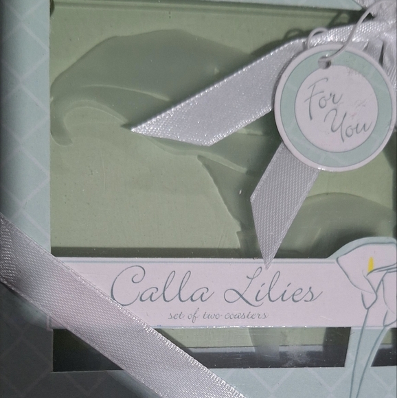 Kate Aspen Green and White Calla Lilies Coasters - Picture 1 of 3